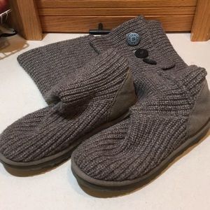 Ugg knit gray boots size 8